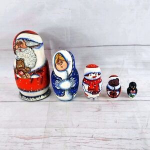 Christmas Nesting Dolls - Set of 5 Red White Blue